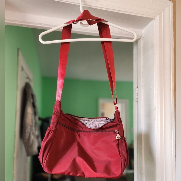 Jieol shi fashion women's maroon over the shoulder bag. - Picture 6 of 8